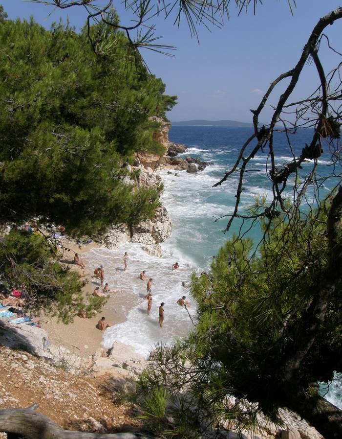 Plage Jagodna – merveilleuse plage croate cachée sur l’île de Hvar