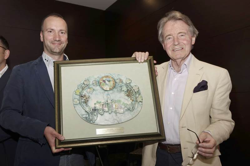 VINISTRA: Legendarni Steven Spurrier oduševljen istarskom malvazijom