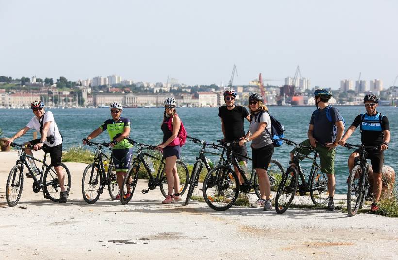 Strani novinari biciklima krstarili Hrvatskom, oduševio ih kontrast priobalja i unutrašnjosti