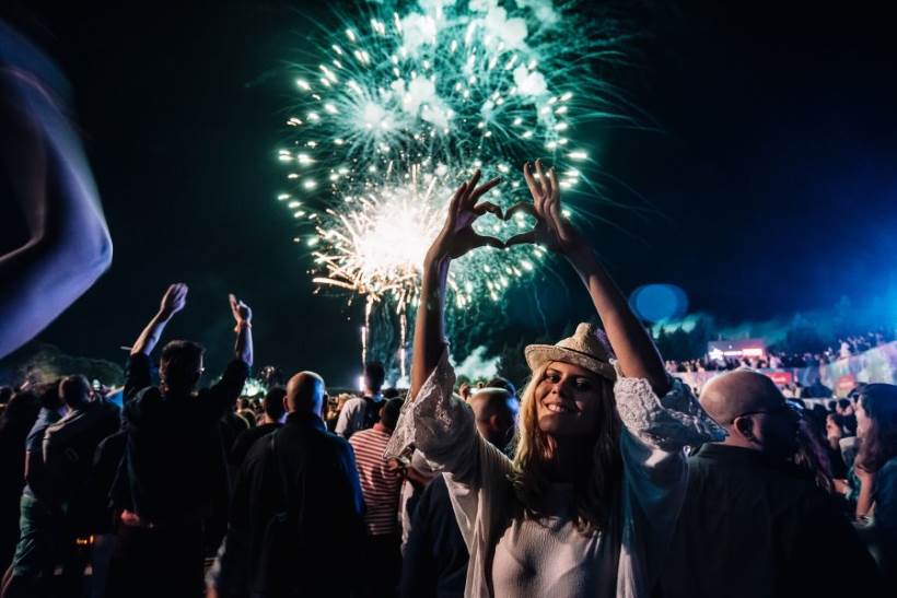 SPEKTAKL NA ZAGREBAČKOM JEZERU BUNDEK: U srijedu finalna večer Međunarodnog festivala vatrometa
