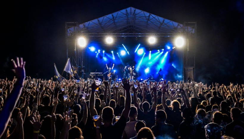 CROATIA BIKE WEEK slavi 25 godina uz roštilj od 6 metara i jubilarnu fotografiju s tisućama bajkera