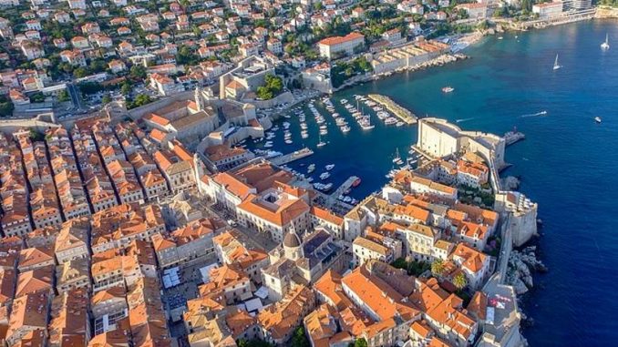 VIDEO: 10 Best Places to Visit in Croatia VIDEO: 10 Best Places to Visit in Croatia