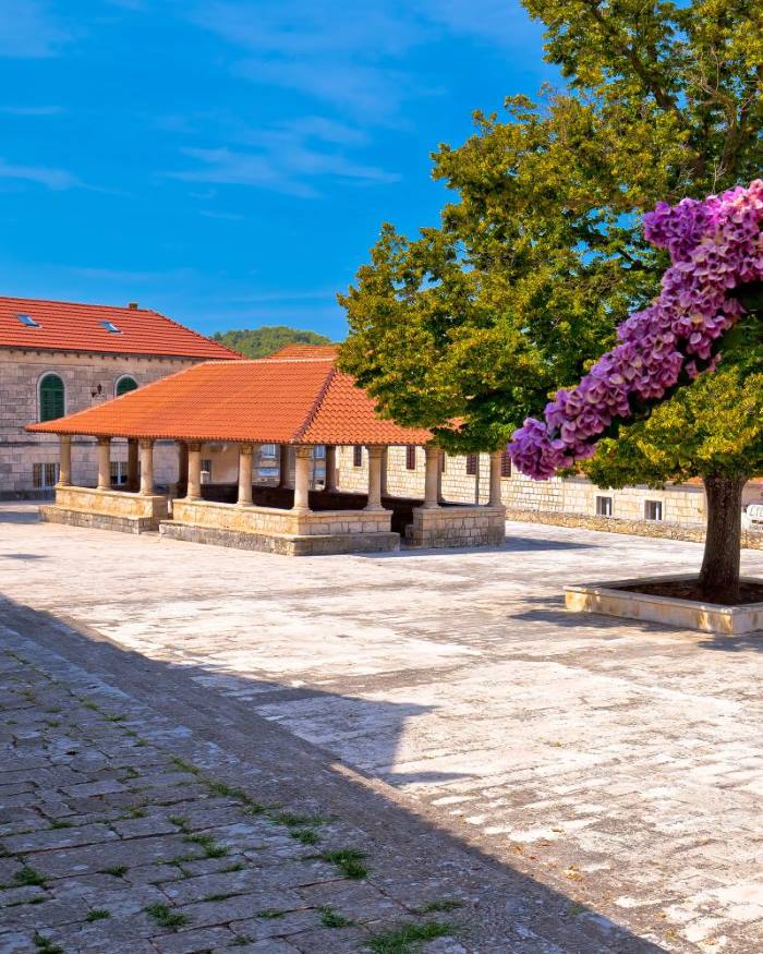 Bijoux de l'île de Korčula: La ville de Blato – découverte à ne pas manquer