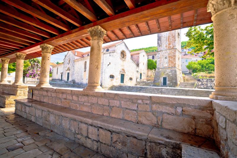 Bijoux de l'île de Korčula: La ville de Blato – découverte à ne pas manquer