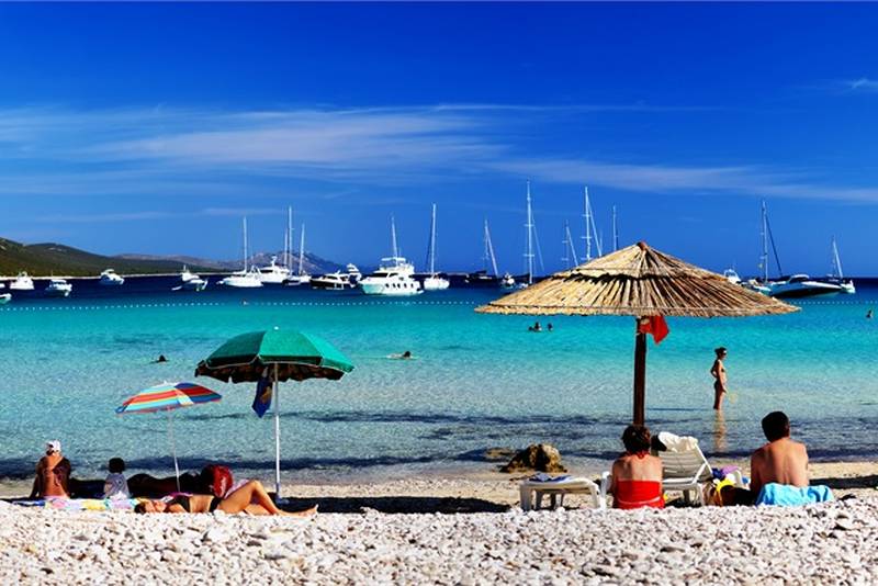 DUGI OTOK: Plaža Sakarun očarala Britance, evo što je o njoj objavio ugledni The Telegraph…