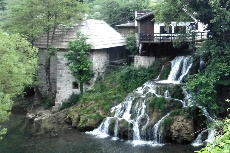 Grad Slunj zauzeo drugo mjesto na listi najgostoljubivijih gradova na svijetu!