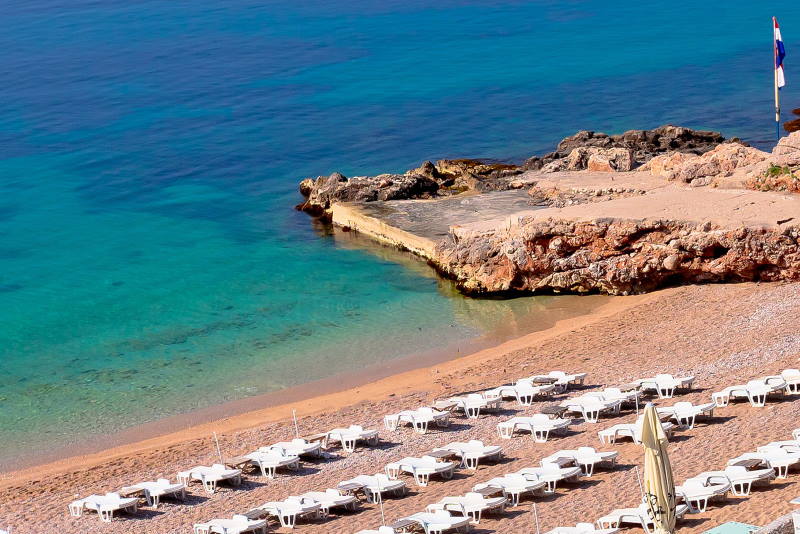 Plaža Banje, Dubrovnik - Ugledni francuski Vogue preporučio 8 najljepših plaža na Jadranu