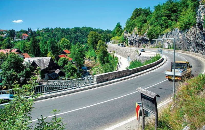 NOVI ŽIVOT STARE CESTE: Pogledajte film o cesti koja je povezala Europu s dalmatinskom obalom [VIDEO]