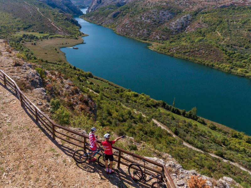 RAJ ZA BICIKLISTE: Nacionalni park Krka nudi 14 atraktivnih biciklističkih ruta