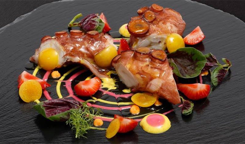 Predstavljena kuharica "KRK 50 delicija zlatnog otoka"