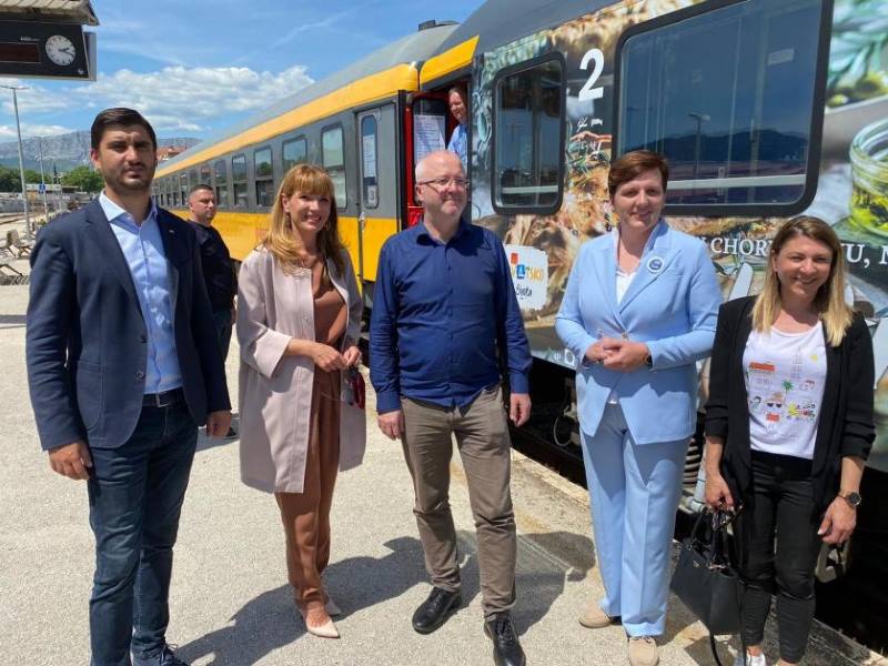 Prvi ovogodišnji RegioJet vlak s češkim, slovačkim i mađarskim turistima stigao u Split