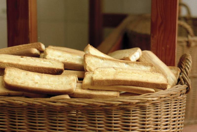 PAŠKI BAŠKOTIN: Izvorna delicija iz benediktinskog samostana