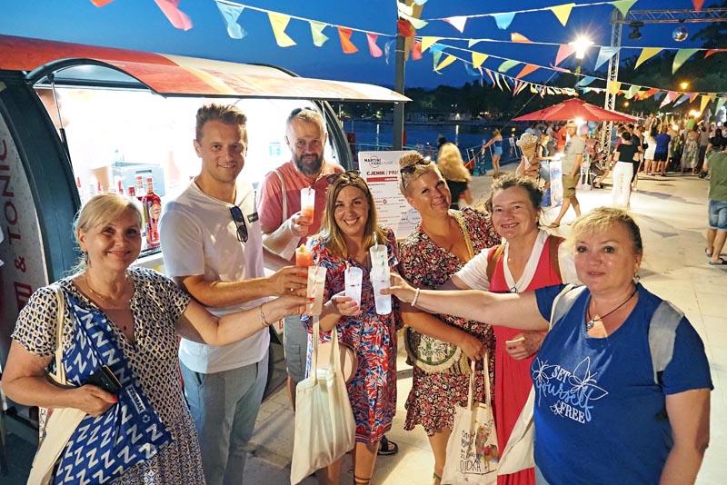 Gin tonic, suha smokva, hladni vafli… samo su neki favoriti Festivala sladoleda u Njivicama!