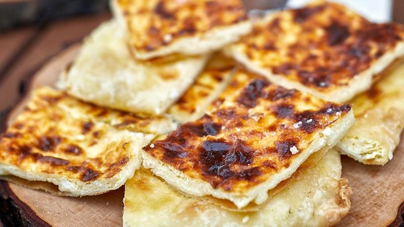 SVETOIVANJSKA LOPARIJADA: Gastro-događanje kojim se slavi tradicionalnu lokalnu slasticu – loparku