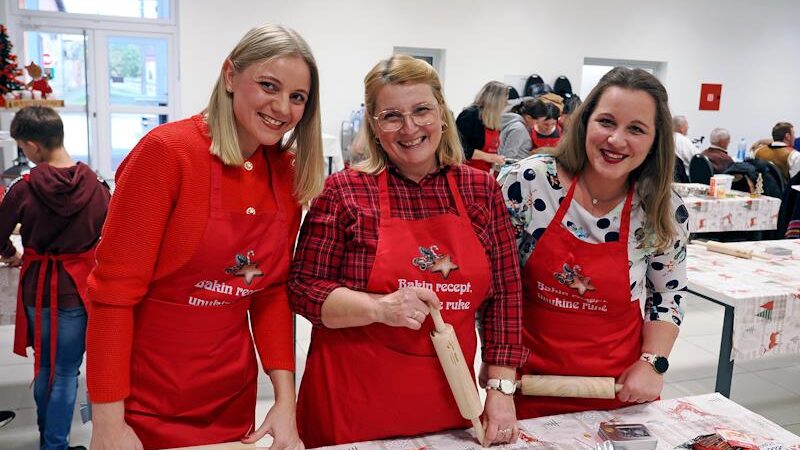 BAKINI KOLAČI U NIJEMCIMA: Imamo recepte za srijemske vanilin kifle, cvjetiće i medenjake