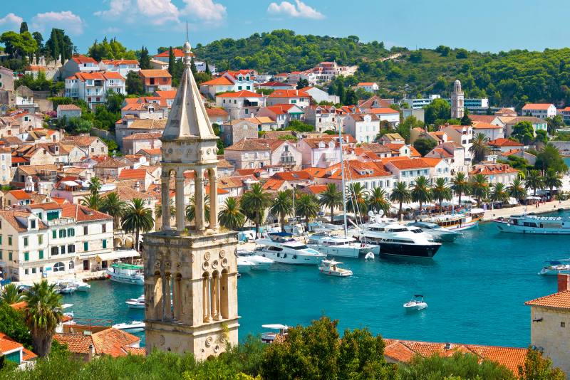 L’ÎLE DE HVAR: L’île la plus ensoleillée de Croatie