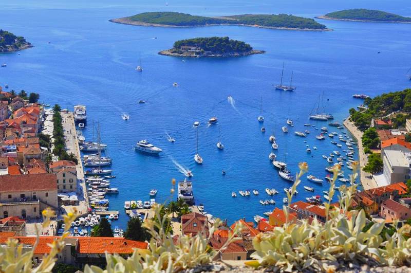 Grad Hvar je 2. najbolja europska destinacija za bračno putovanje!