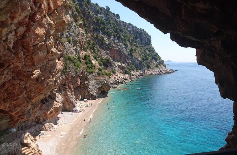 Plaža Pasjača u Konavlima najljepša je u Europi, a među top tri je i makarska plaža Nugal