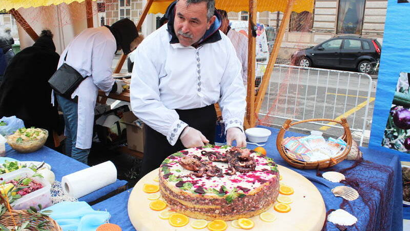 VINCELOVO U POŽEGI: Dobra zabava uz degustaciju delicija iz jadranske i kontinentalne Hrvatske