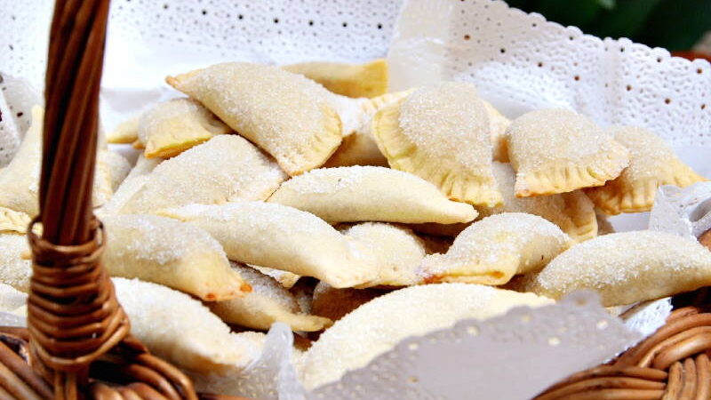 TROGIRSKI RAFIOLI: Tradicionalni recept za čuvene trogirske kolače