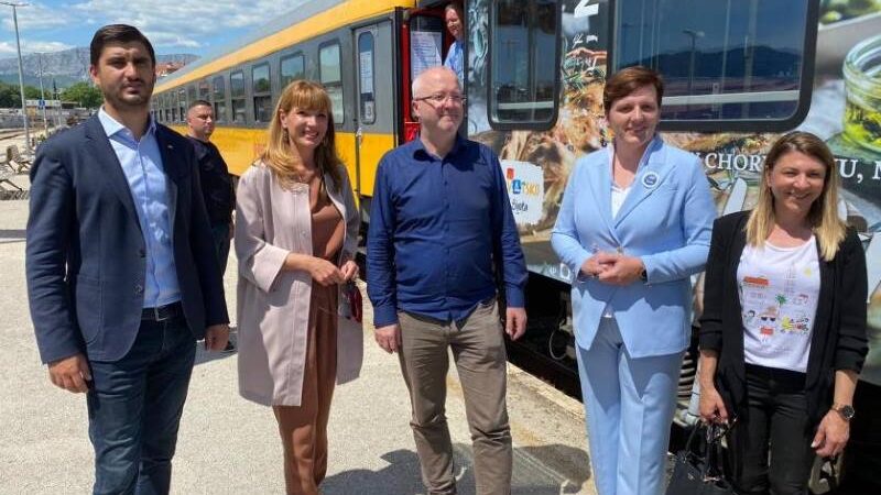 Prvi ovogodišnji RegioJet vlak s češkim, slovačkim i mađarskim turistima stigao u Split