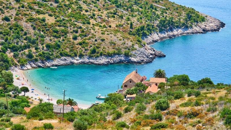 Le più belle spiagge segrete dell’isola di Hvar (isola Lesina)