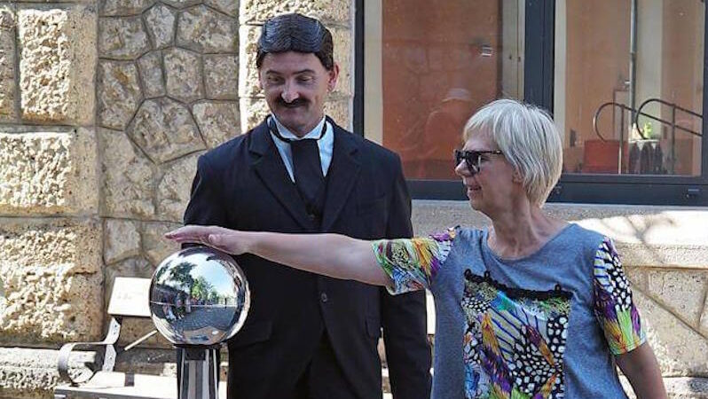 Boris Šušnjar –  licencirani turistički vodič koji s radošću uskače u cipele Nikole Tesle