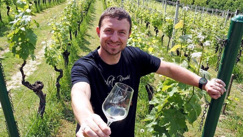 Sve je spremno za 30. izdanje Festivala vina MoslaVina u Kutini!